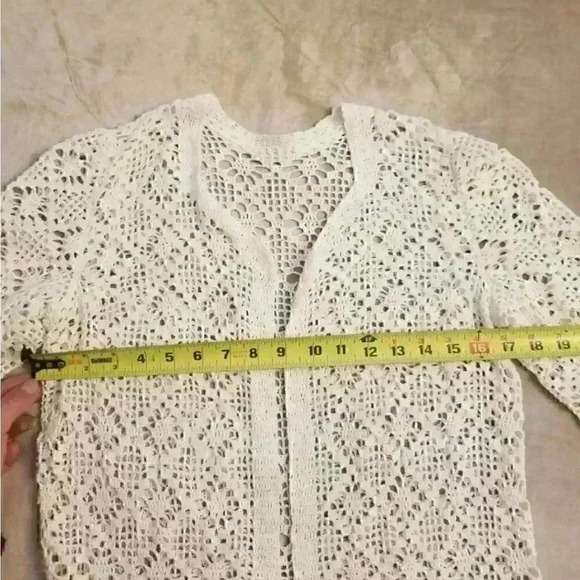 HAND CROCHET WOMEN TOP  - Picture 5 of 5